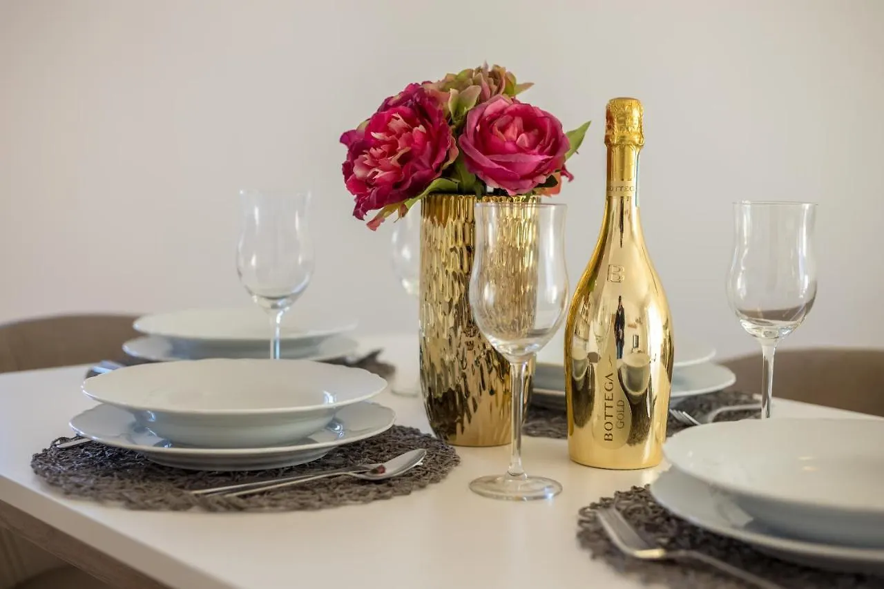 Apartment In Rijeka Croaţia