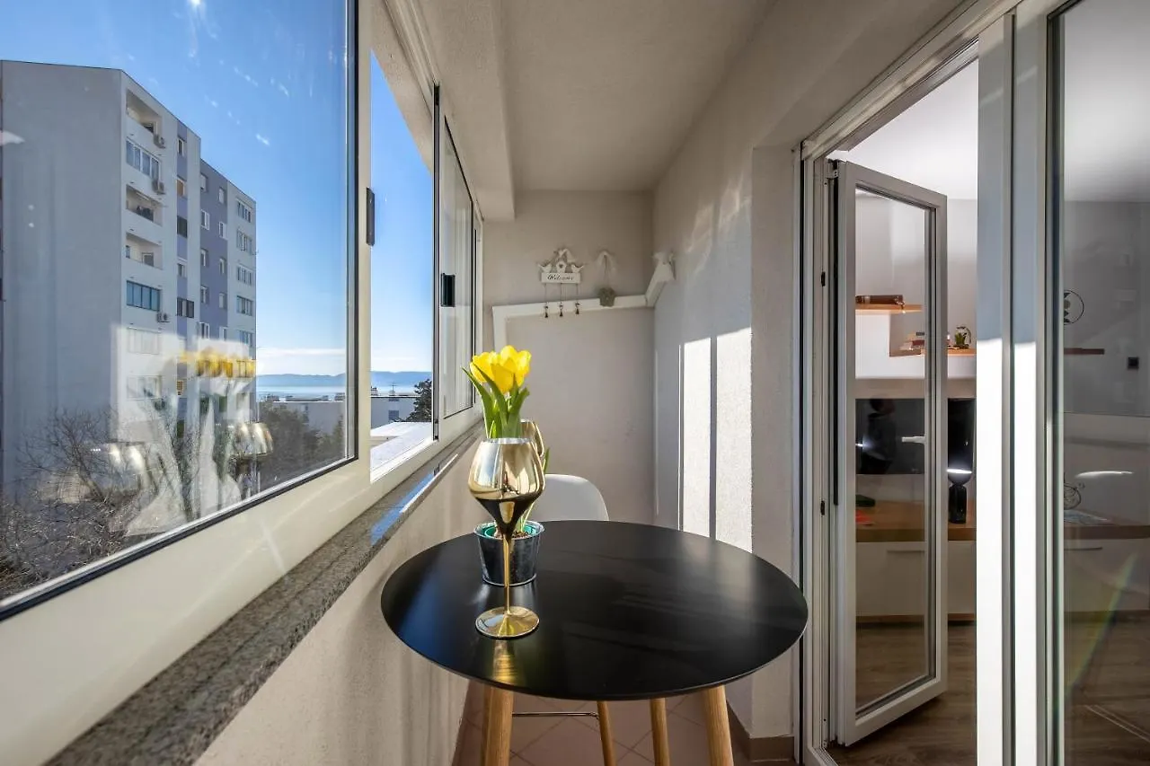 Apartment In Rijeka 0*,